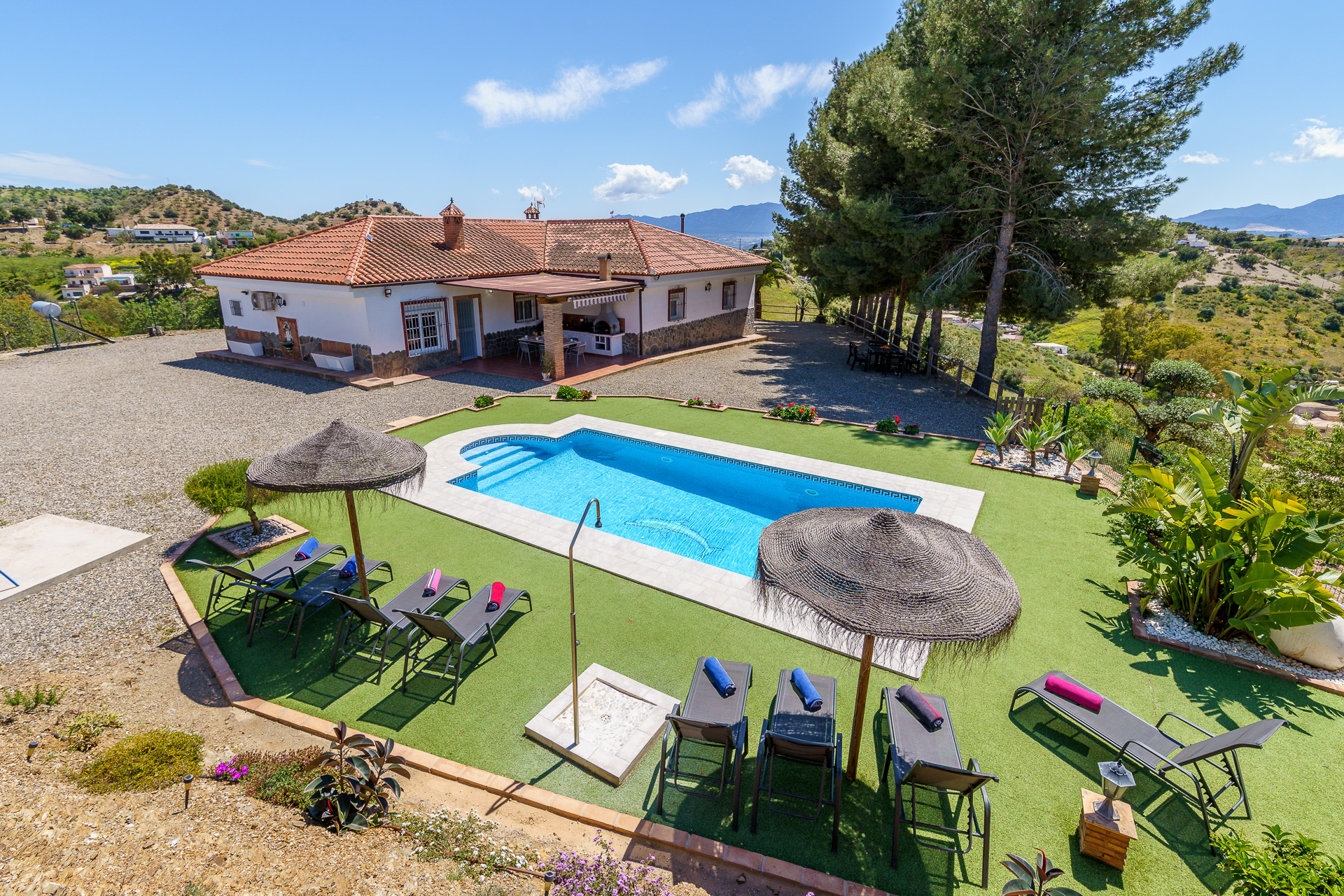 Casa rural con piscina en Gibralgalía , Málaga